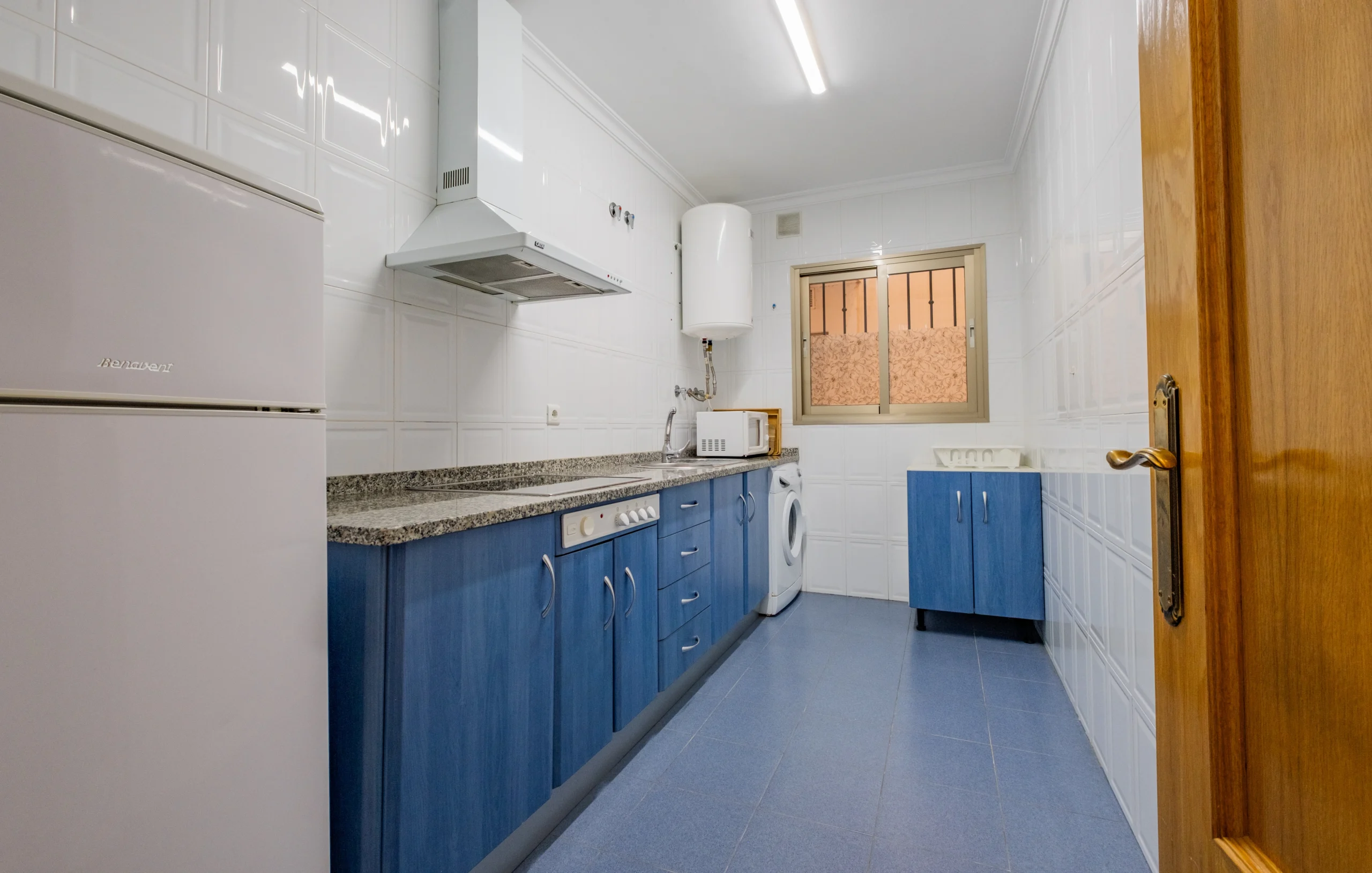 apartamento con cocina en torre del mar